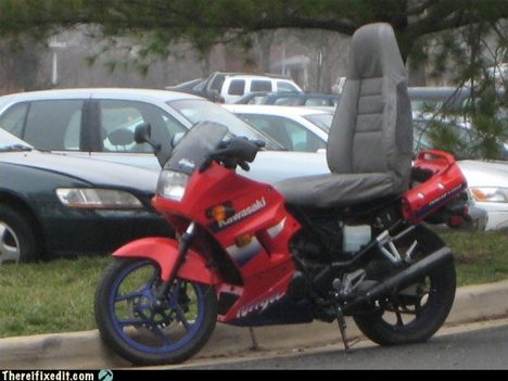 car-seat-on-motorcycle.jpg