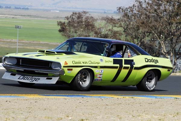 Dodge_Challenger_1970_Trans-AM_CSE0100_infineon-hist-5-08.jpg