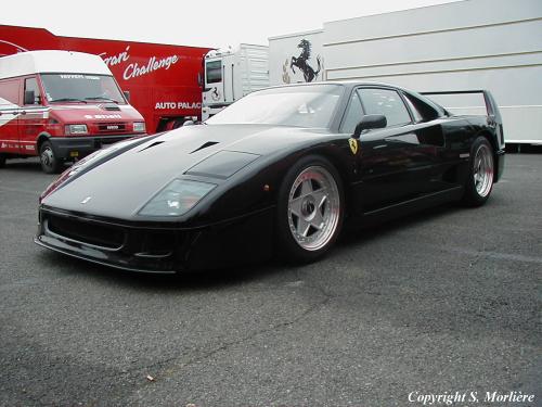 1988_ferrari_f40_02_m.jpg