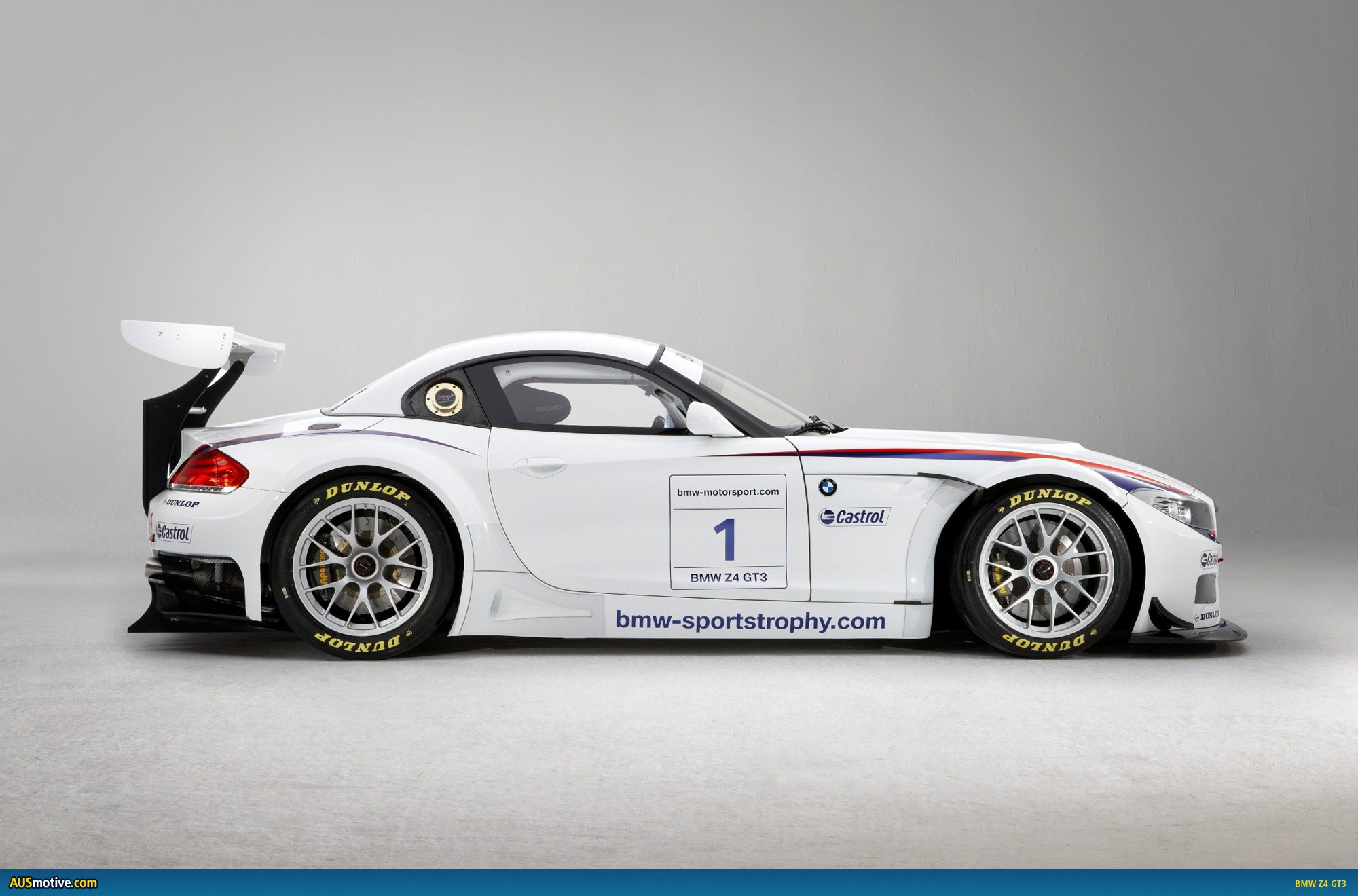 BMW-Z4-GT3-01.jpg