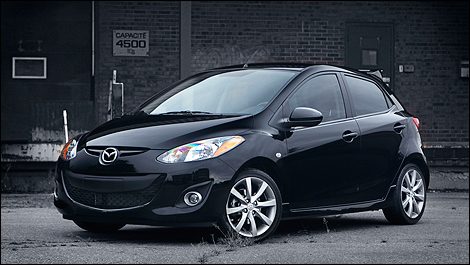 mazda2-gx-2011_i001.jpg