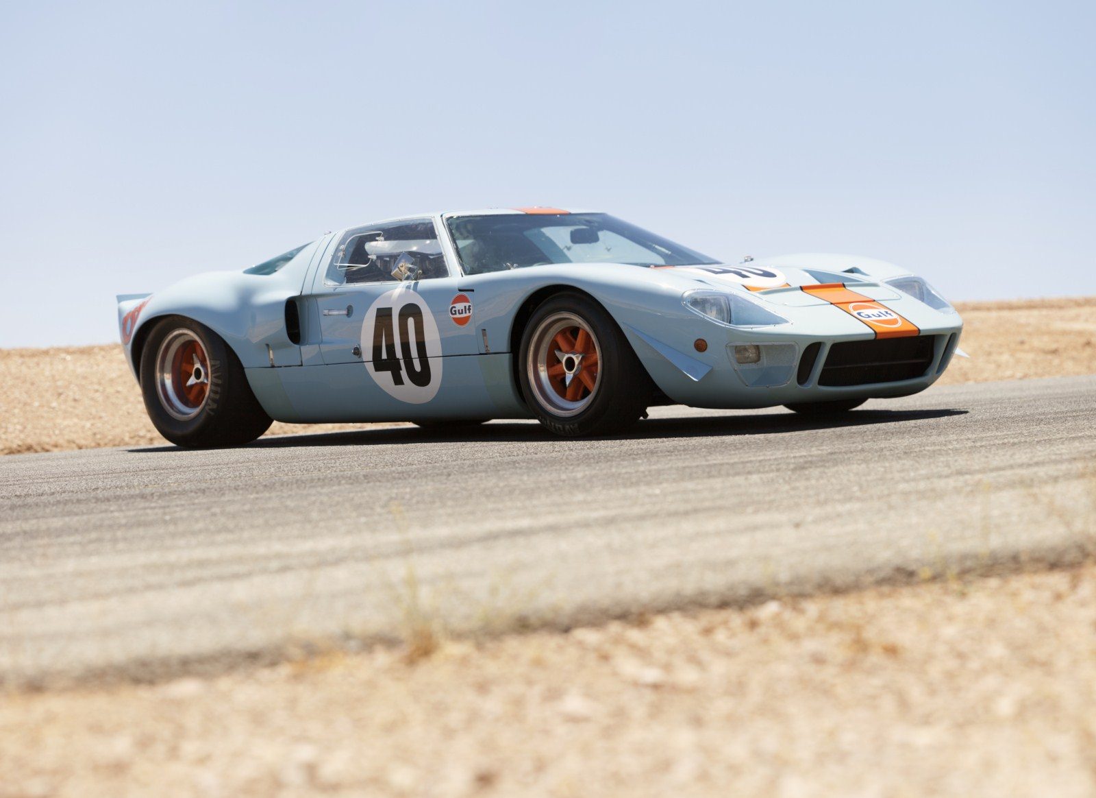 ford-gt40-gulfmirage-lightweight-racing-car-1968-30.jpg