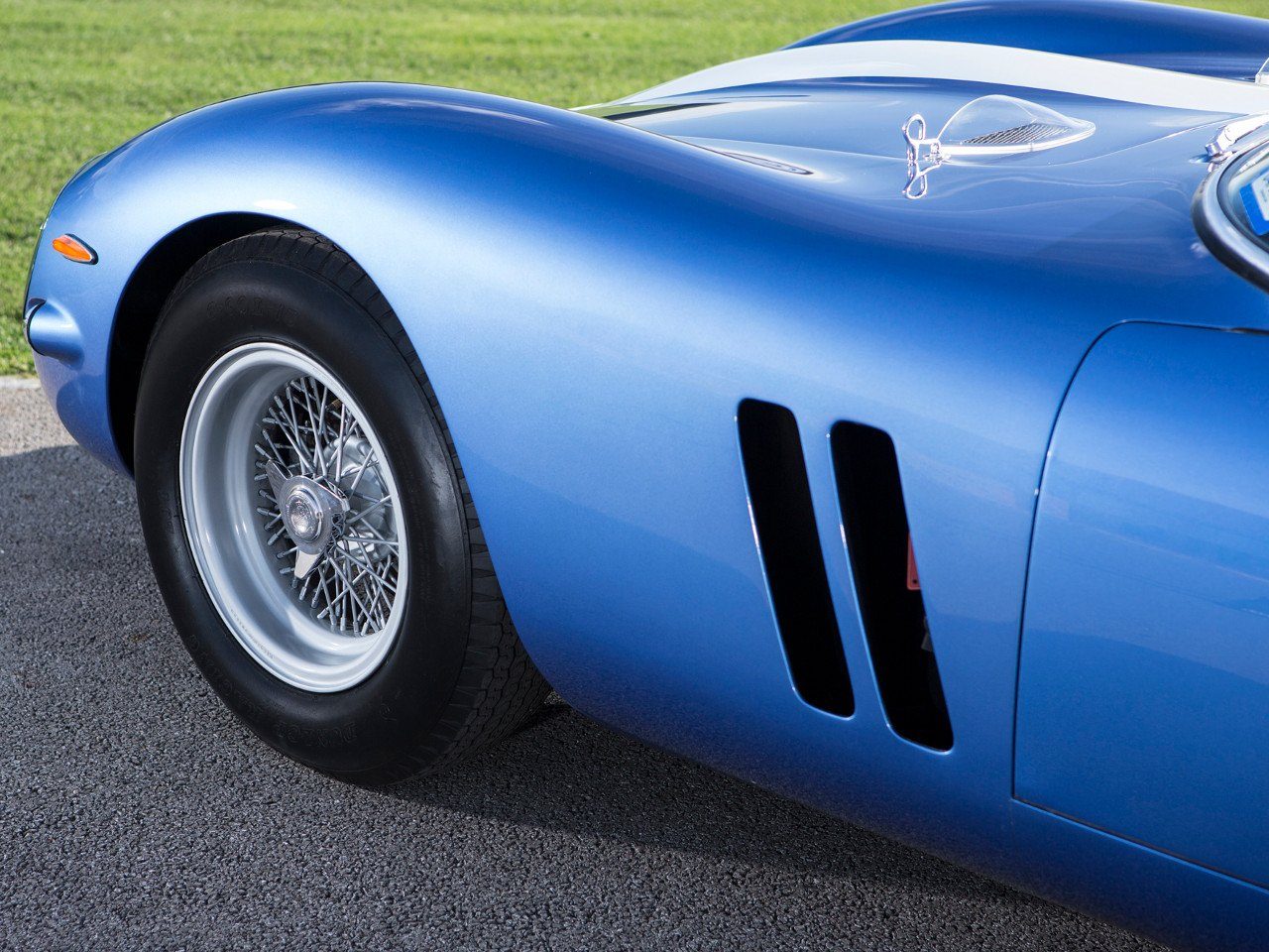 Ferrari-250-GTO-blauw-occasion-04.jpg
