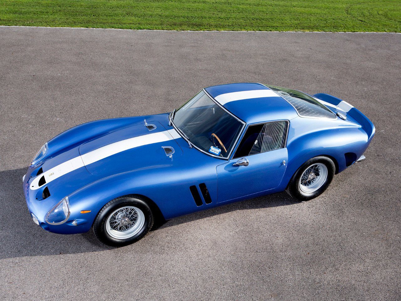 Ferrari-250-GTO-blauw-occasion-06.jpg
