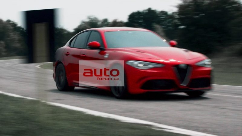 Alfa_Romeo_Giulia_2016_unik_vse_08_800_600.jpg