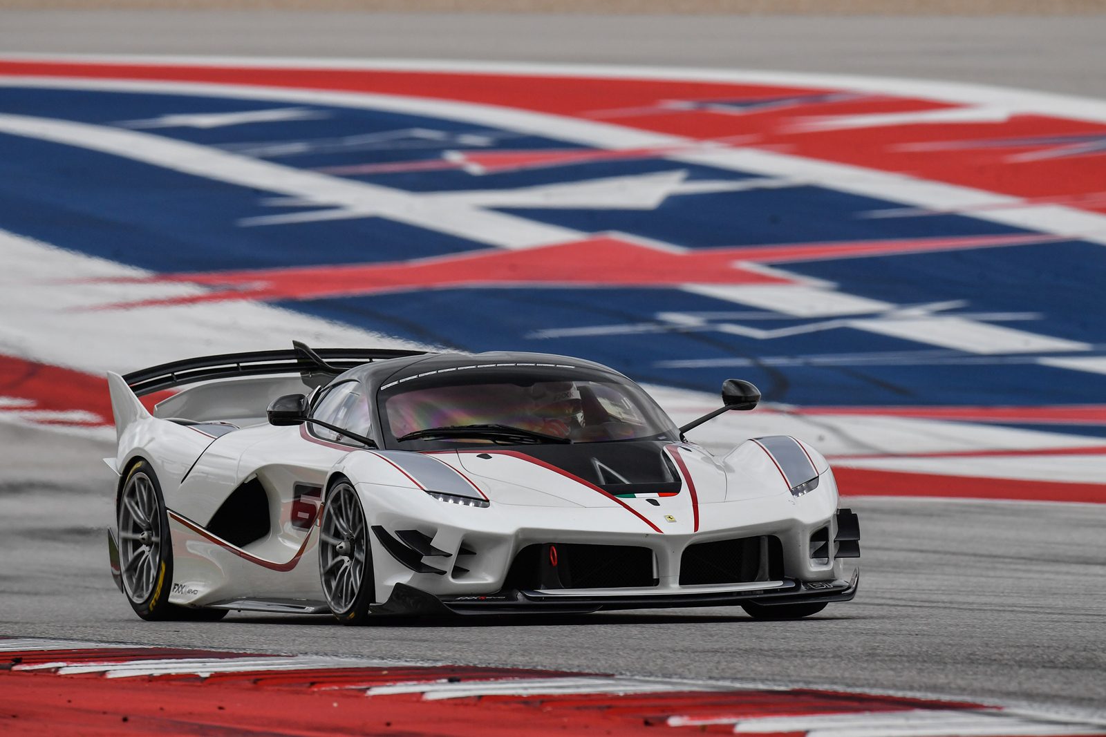 Ferrari-FXX-K-Evo-COTA-3.jpg