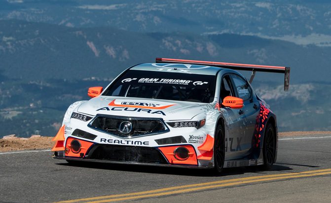 acura-2017-pikes-peak.jpg