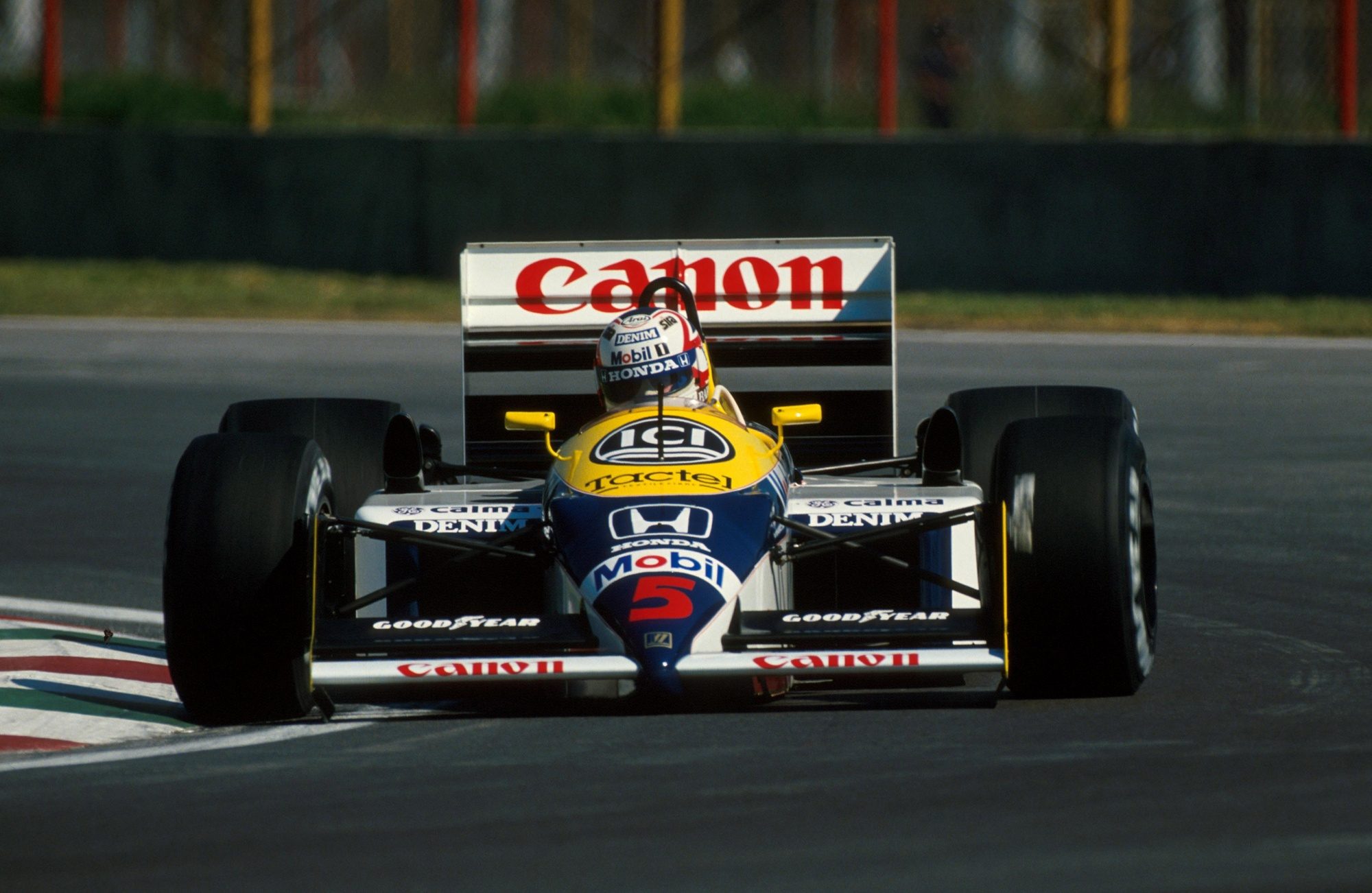 williams_fw11b_honda_big_25425.jpg