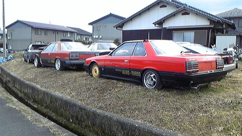 japanese-rustoseums-nissan-skyline-DR30-collection-pic1.jpeg