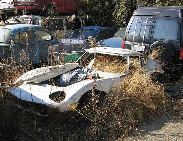 japanese-rustoseums-toyota-2000gt.jpg