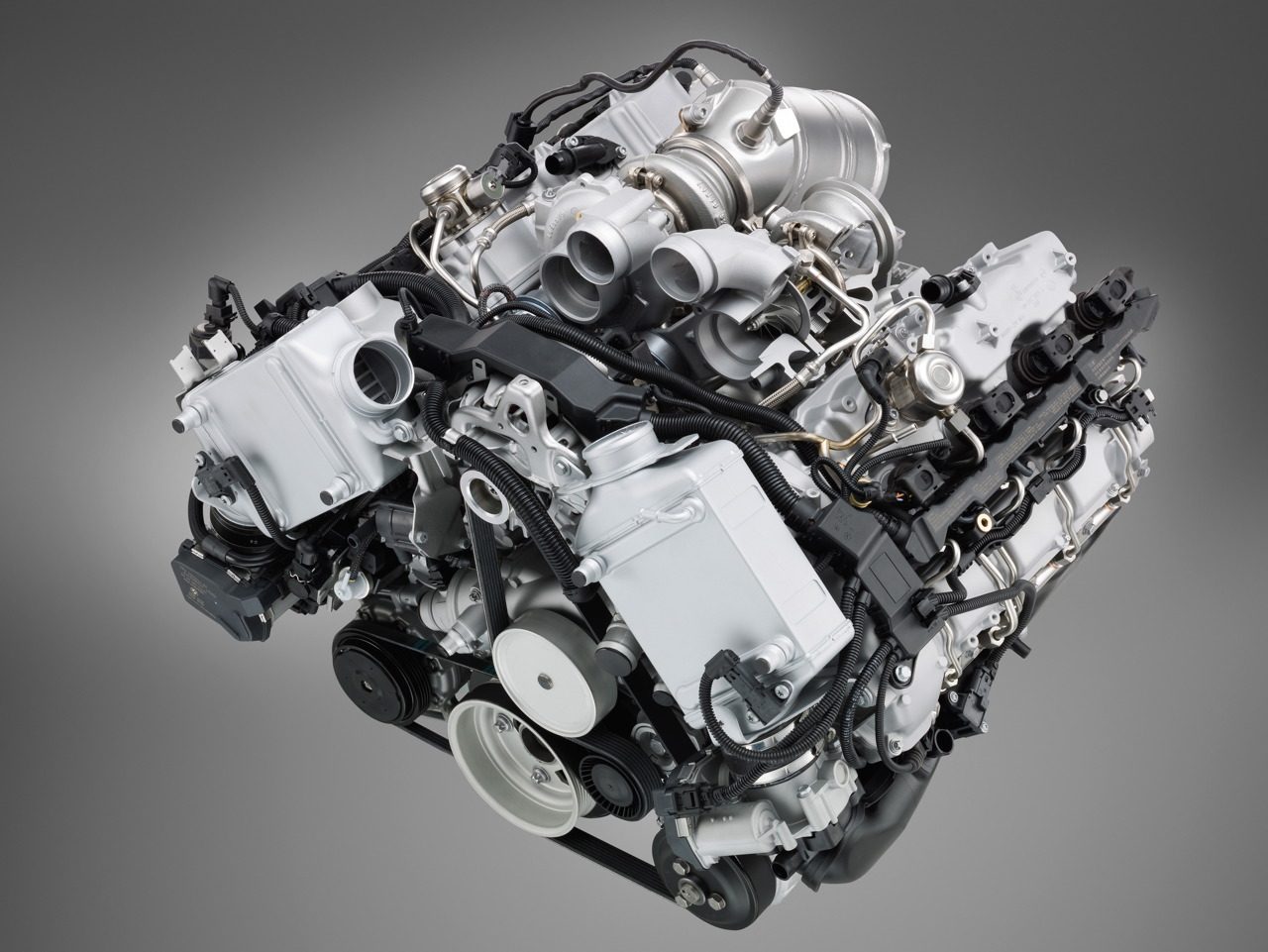 M 2012 b. 4.4 S63 мотор БМВ. Мотор БМВ s63b44a. BMW x5m мотор. S63 двигатель БМВ.