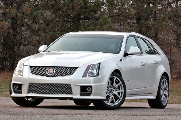 03-2011-cadillac-cts-v-sport-wagon-opt2.jpg