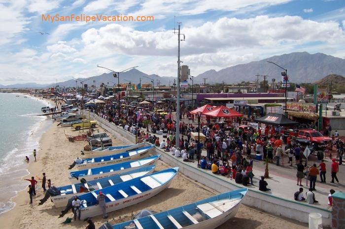 scene-on-the-malecon-baja-250.jpg