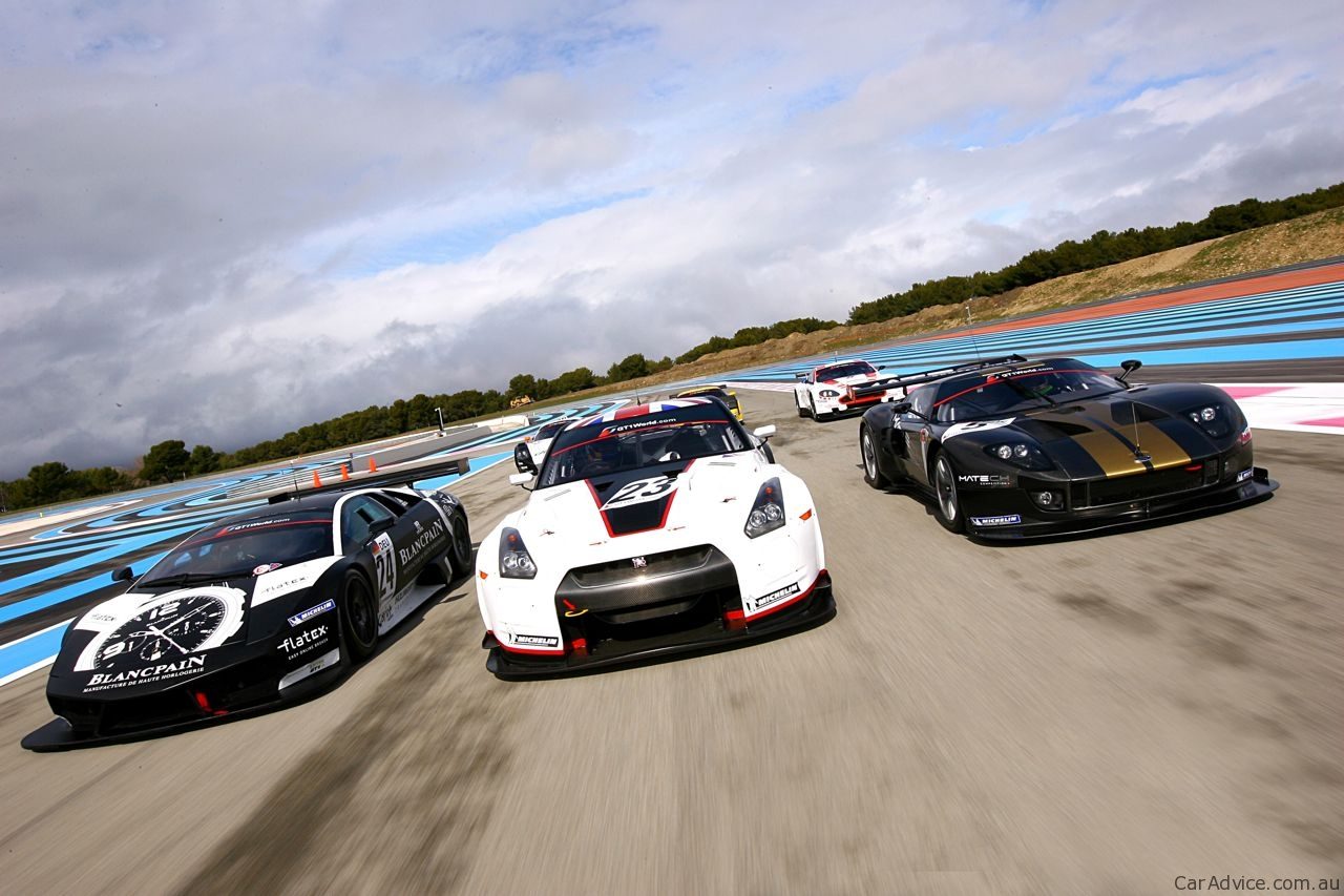 Nissan_to_become_Official_Car_Supplier_to_the_FIA_GT1_World_Nissan2.jpg