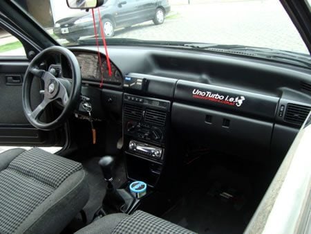 fiat_uno_13.jpg