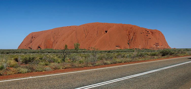 location-ayers-rock.jpg