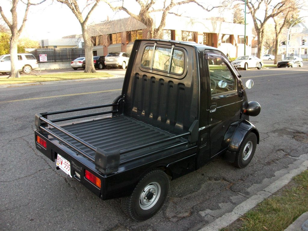 Daihatsu-Midget-II-3.jpg