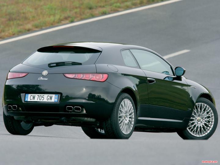 Alfa_romeo_Brera_88.jpg