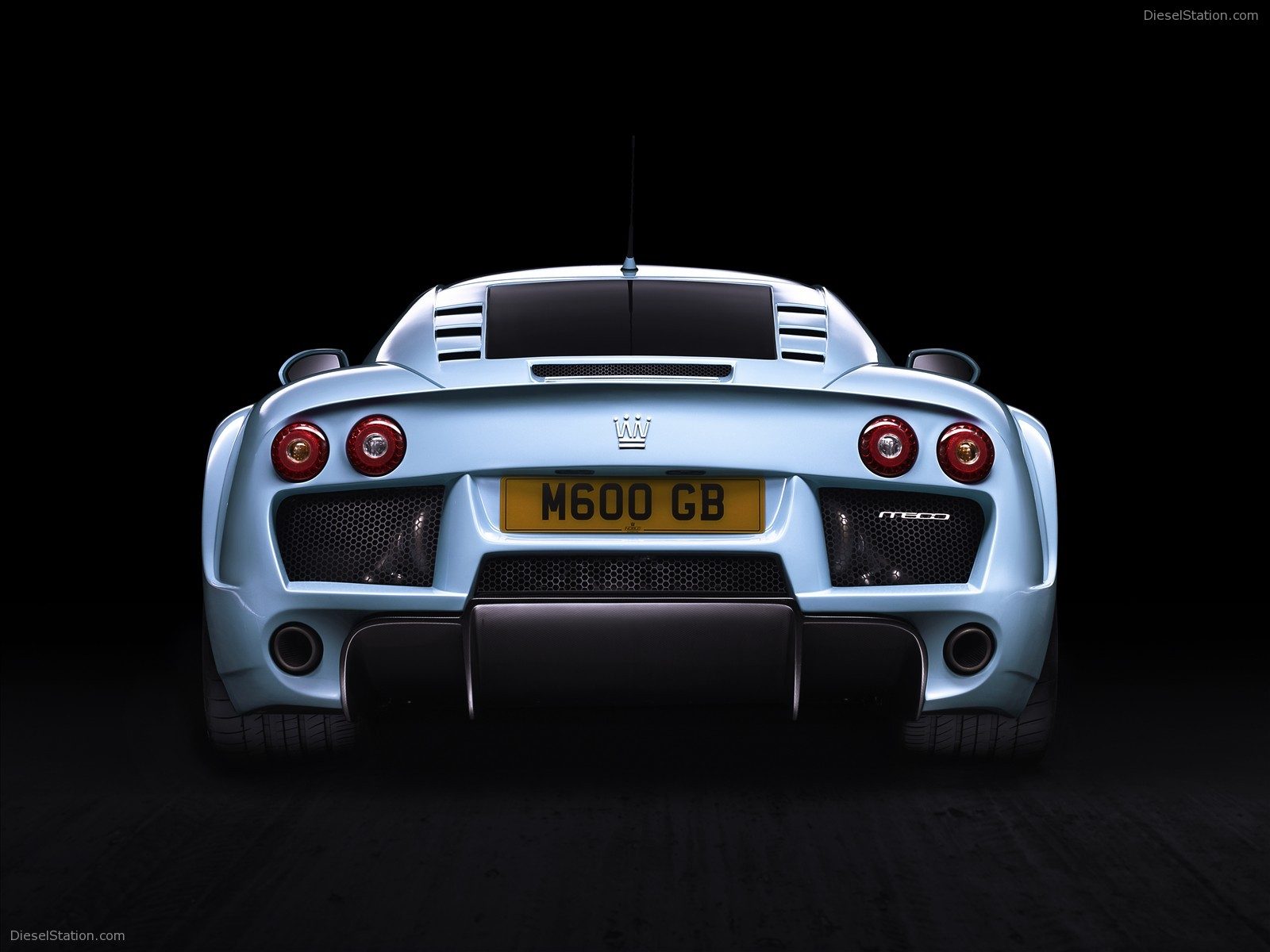 Noble-M600-13.jpg