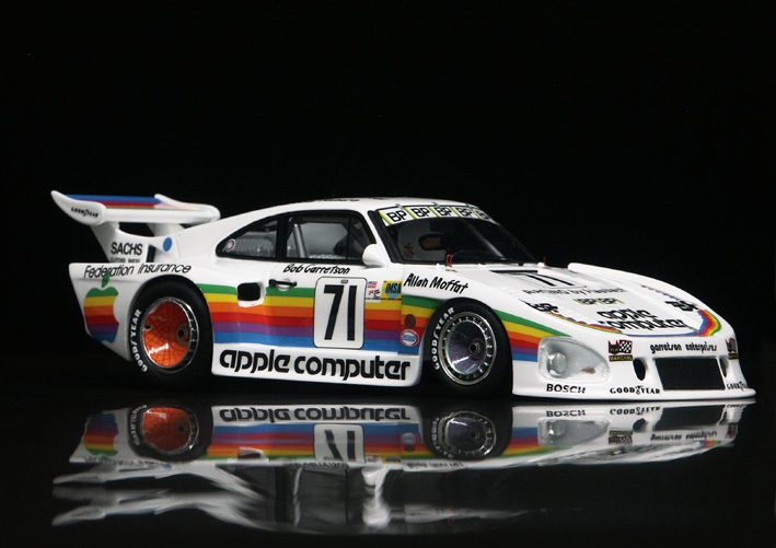 Apple-Porsche-935-8.jpg