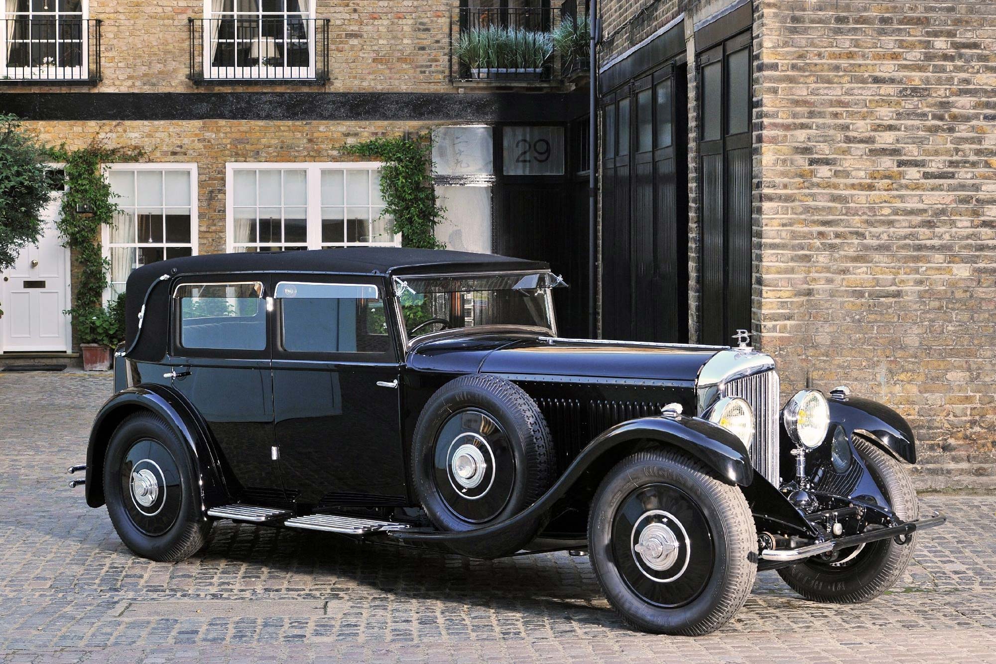 9502_bentley-8-litre.jpg