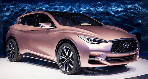 infiniti_q30_large2.jpg