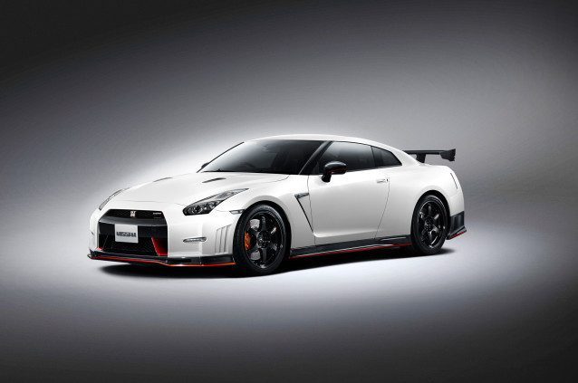 2015-nissan-gt-r-nismo-front-three-quarters-638x423.jpg