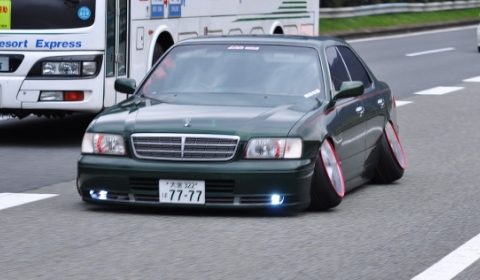 overkill_tuned_vip_car_off_camber.jpg