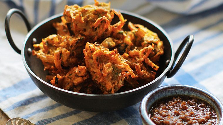 vegetable-pakora-hero.jpg