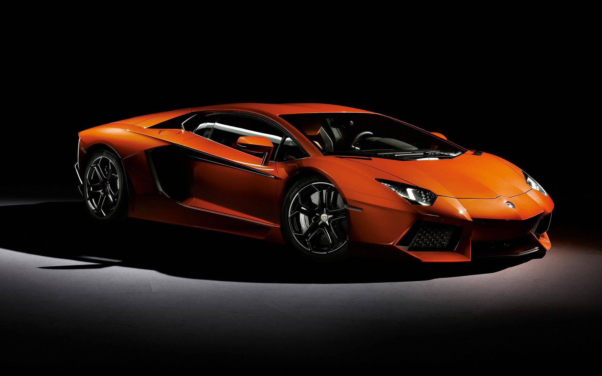 hd_lamborghini_aventador-wide.jpg