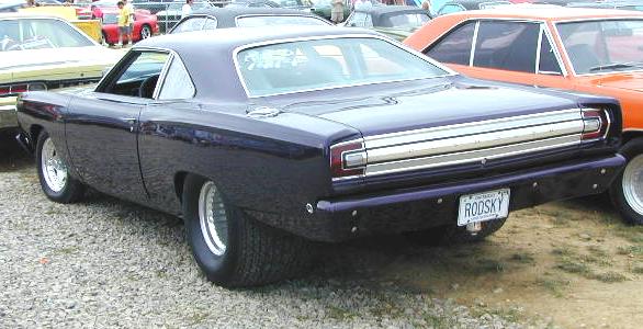 B-1968_Plymouth_RoadRunner_Modified_LeftRear.jpg