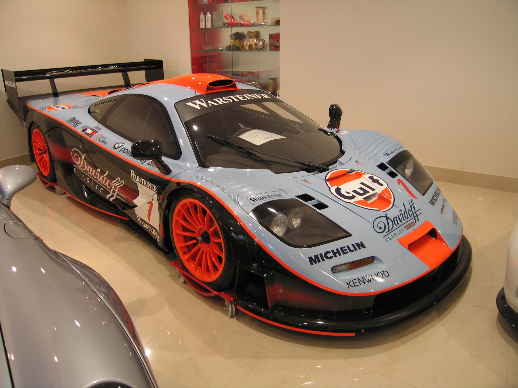 132261d1251916307-mclaren-f1-gtr-mclf1.jpg