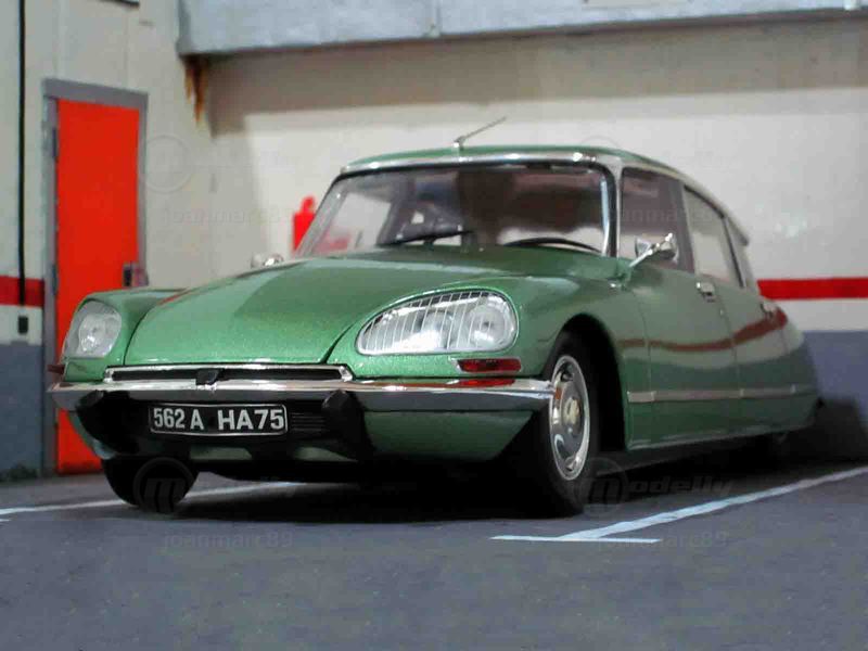 citroen-ds-23-ie-pallas-norev.jpg