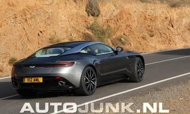 aston-martin-db11-cazado-201625546_1.jpg