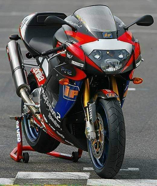 Aprilia%20RSV%20Mille%20Haga%20%201.jpg