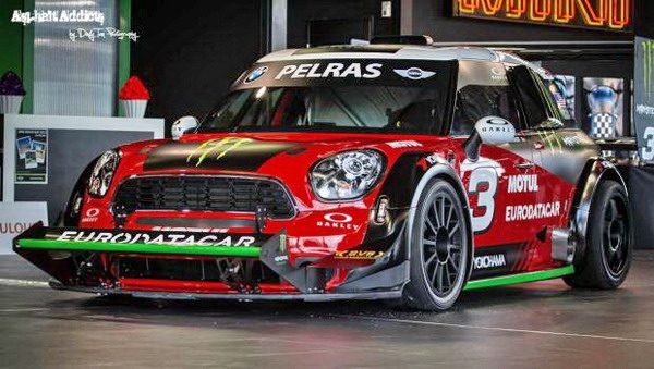 mini-countryman-pikes-peak.jpg