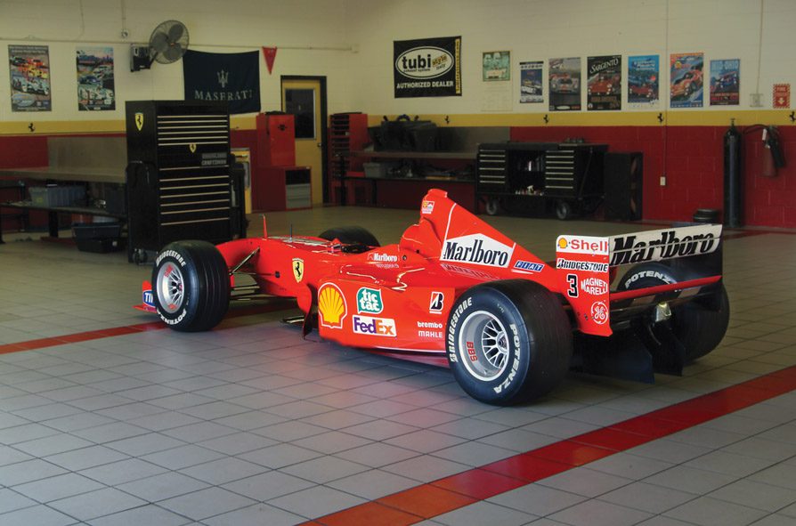 2000-Ferrari-F1-2000-3.jpg