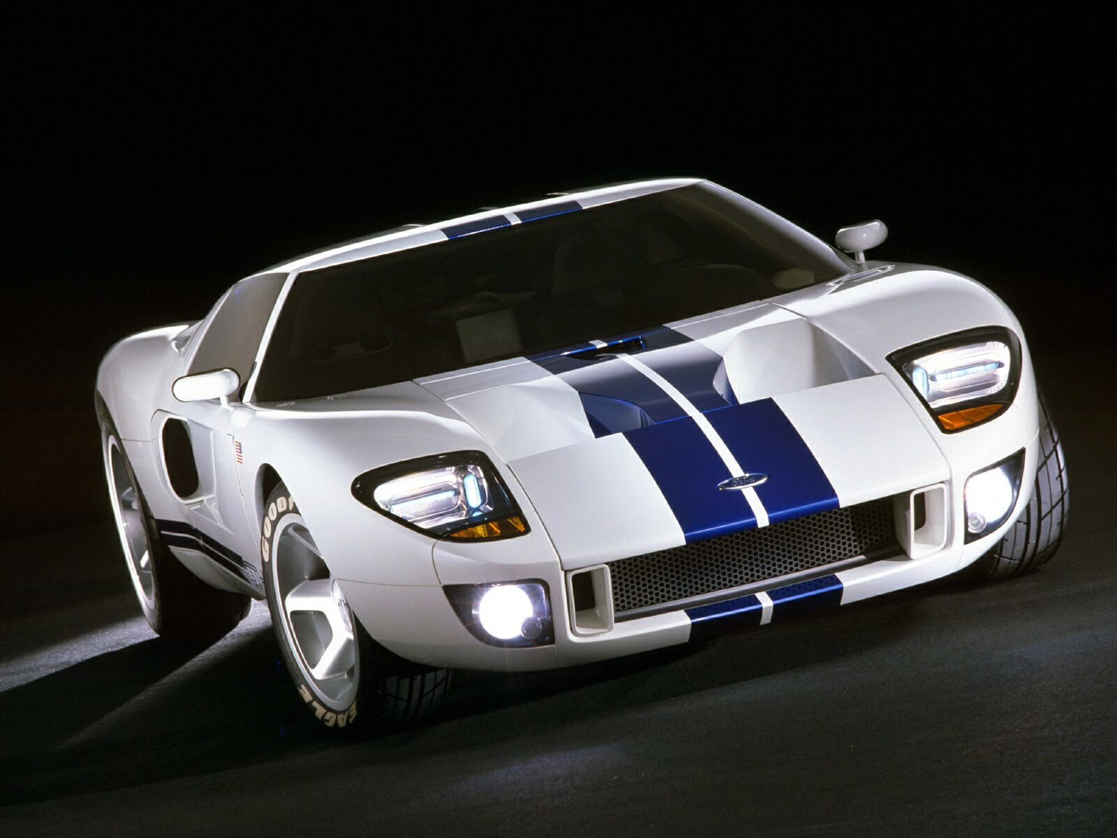 ford-gt-40-concept-07.jpg