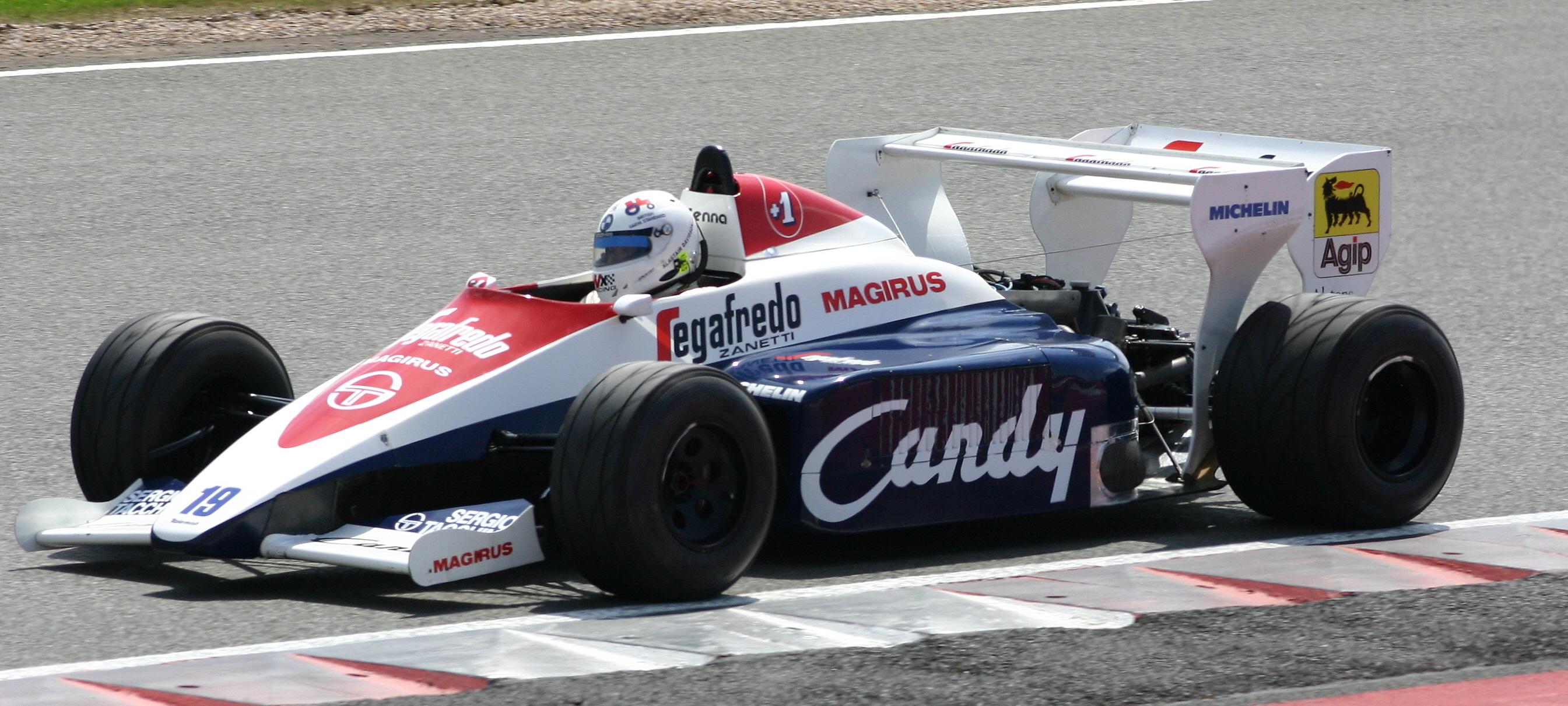 toleman-tg184-04.jpg