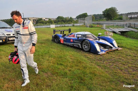 Peugeot908LeMans2010-2.jpg