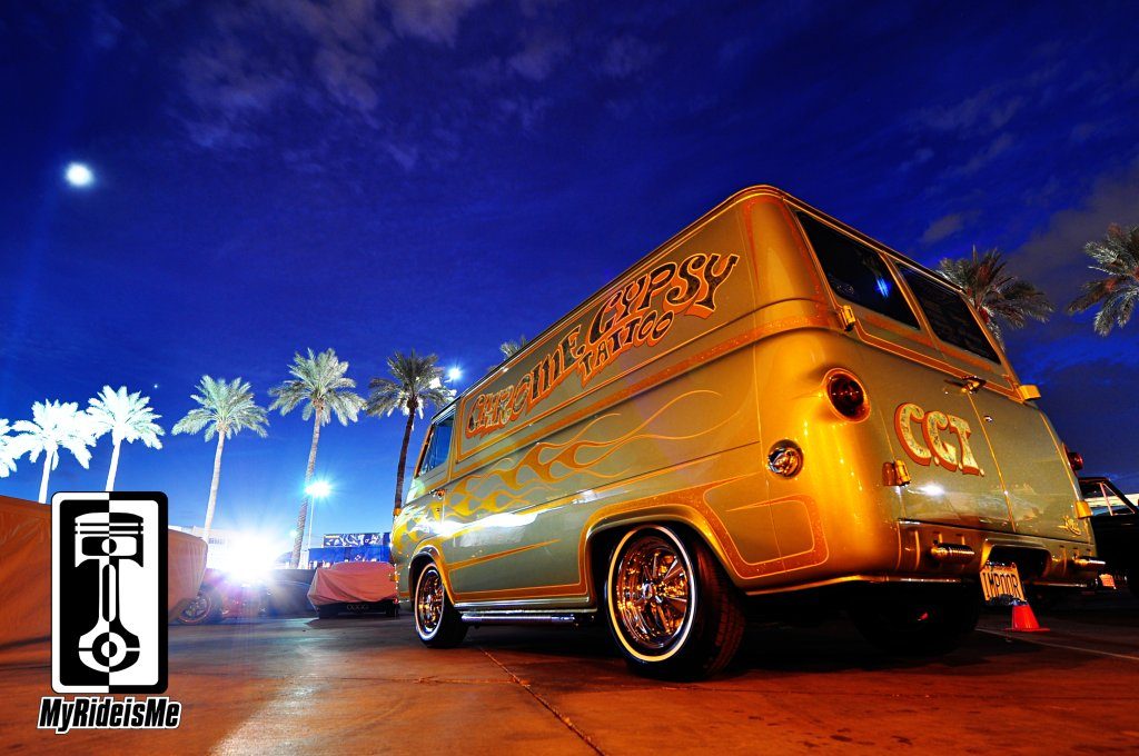 2013-SEMA-custom-econoline-van-5.jpg