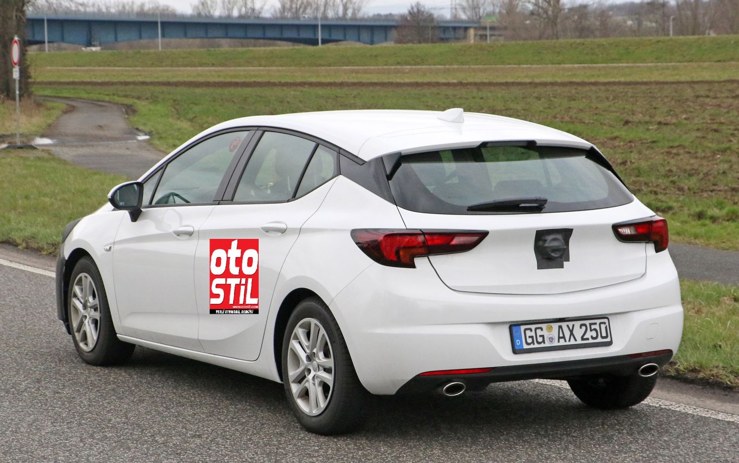 Yeni-Opel-Astra-2019-2.jpg