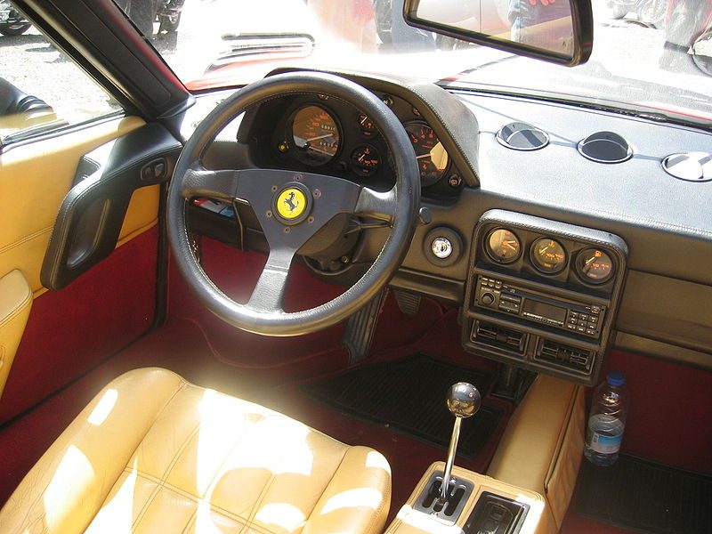 L-Ferrari-328-GTB-Interior.jpg