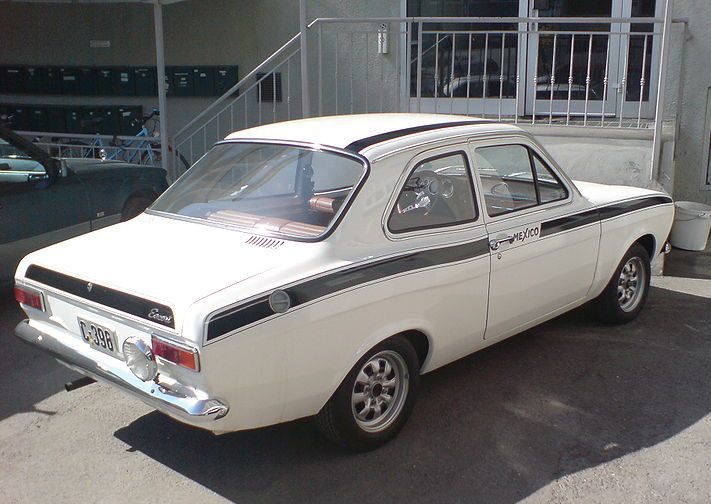 L-Ford-Escort-Mexico.jpg