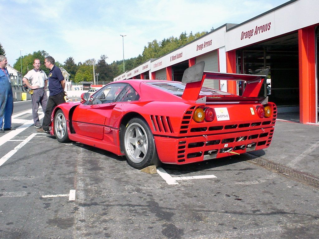 ferrari-gto-evoluzione-01.jpg