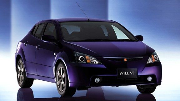 toyota_will_vs_purple_front_2001.jpg