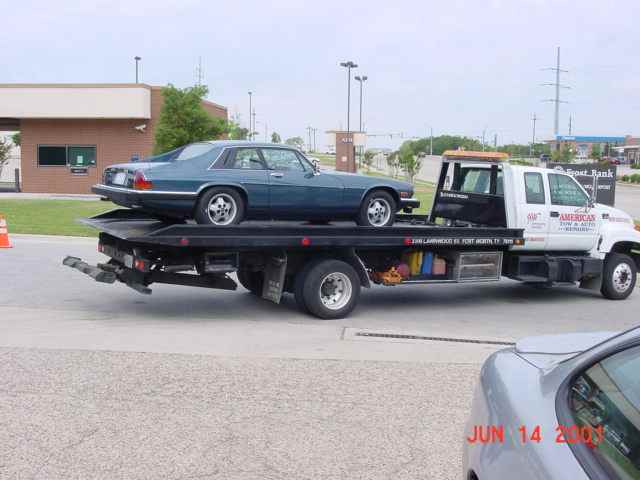 Kitty_on_tow_truck_full_06-14-01.jpg