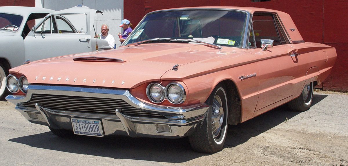 1964-Ford-Thunderbird-pink-fa-e-sy.jpg