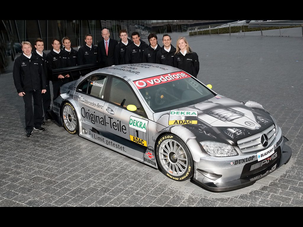 2007-Mercedes-Benz-AMG-DTM-C-Class-Team-1024x768.jpg