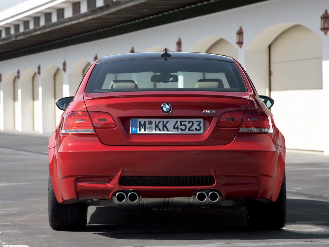 2008-BMW-M3-Rear-1280x960.jpg